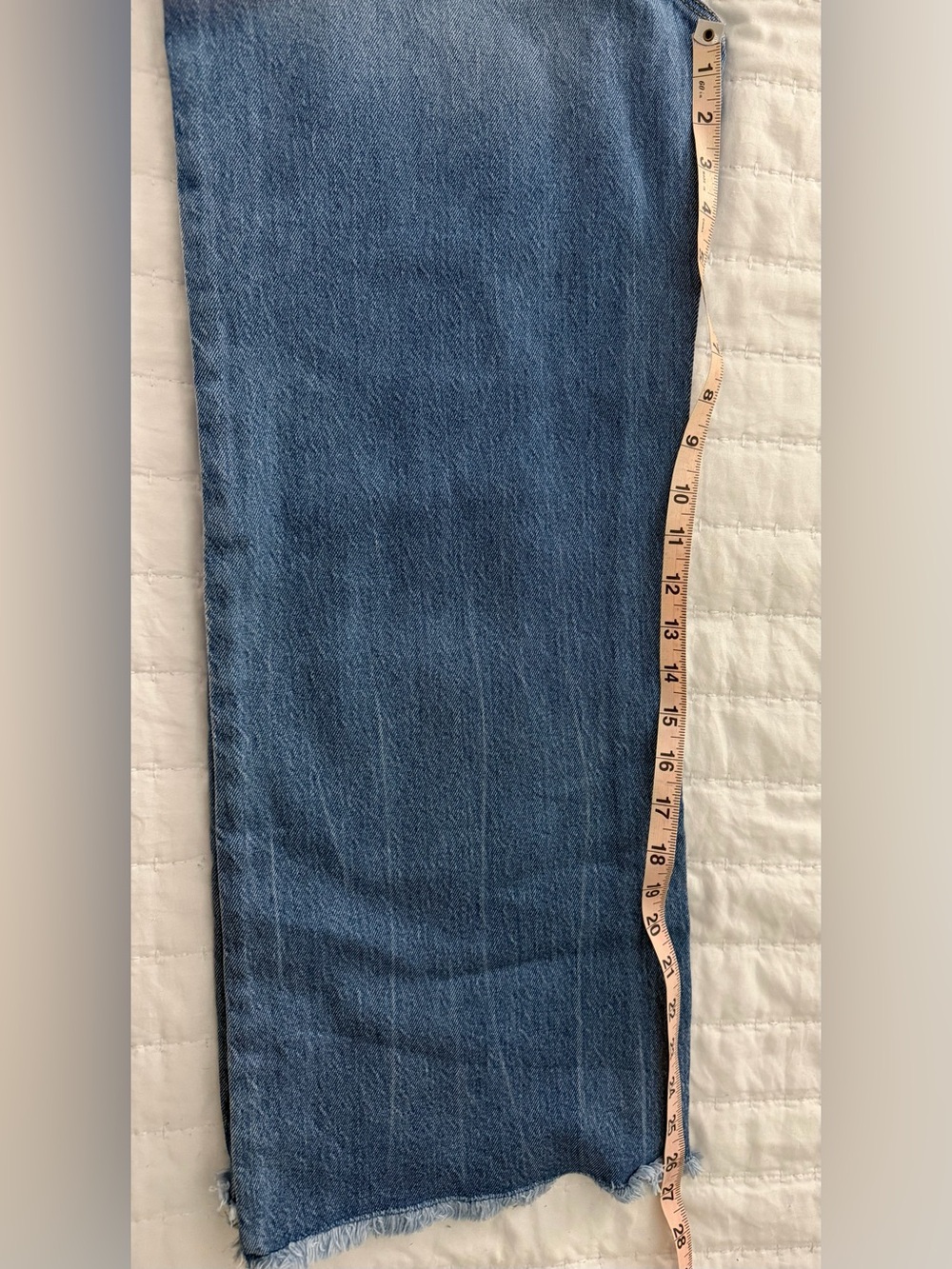 New LOFT Frayed High Rise Wide Leg Crop Jeans in Light Wash - Picture 7 of 8